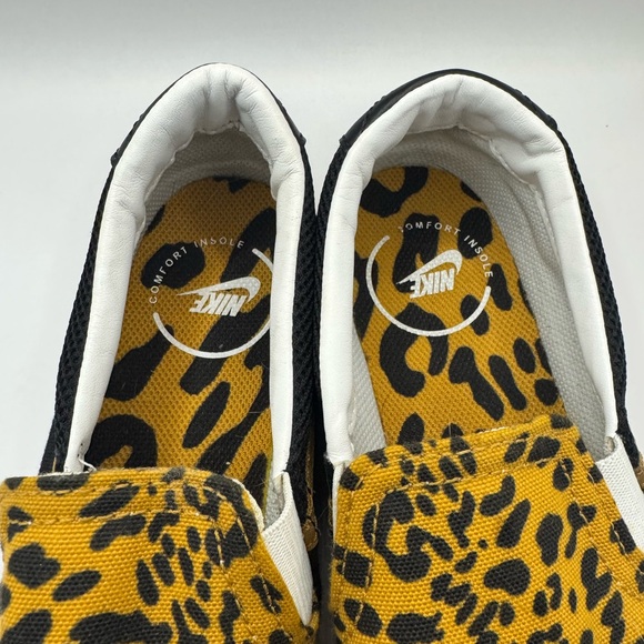 Nike Court Legacy Slip On Womens Size 8 Sneakers Shoes Leopard DJ5938-001 - Picture 6 of 7
